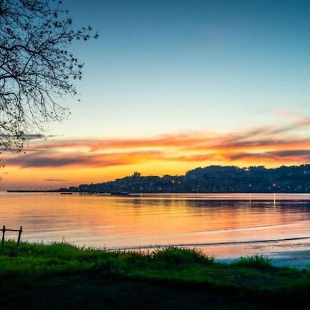 Primera línea de playa Rías Baixas, Moaña Apartamento Exterior foto